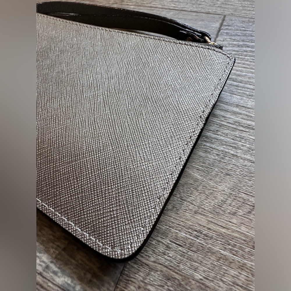 kate spade Mikas Pond Bee Zipper Wristlet - Metallic Silver Grey - Picture 14 of 17